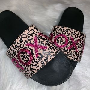 ⚡️ Roxy leopard slides with Swarovski